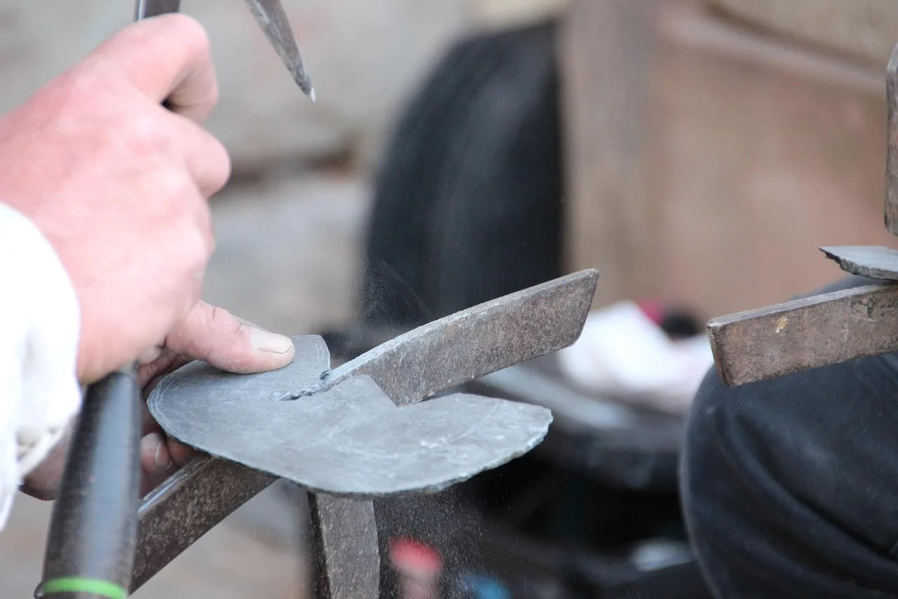 craft, slate, steinmetz, hammer, roofers, handyman, handicrafts. How to judge handyman business insurance cover by risk