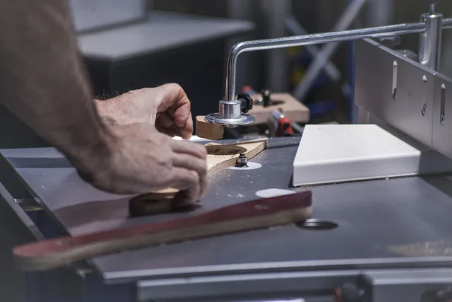 woodworking, carpenter, handyman, industrial, milling, machine, milling machine, woodworking, woodworking, woodworking, carpenter, carpenter, carpenter, carpenter, carpenter. Texas and California handyman licensing compared for task scope and invoicing