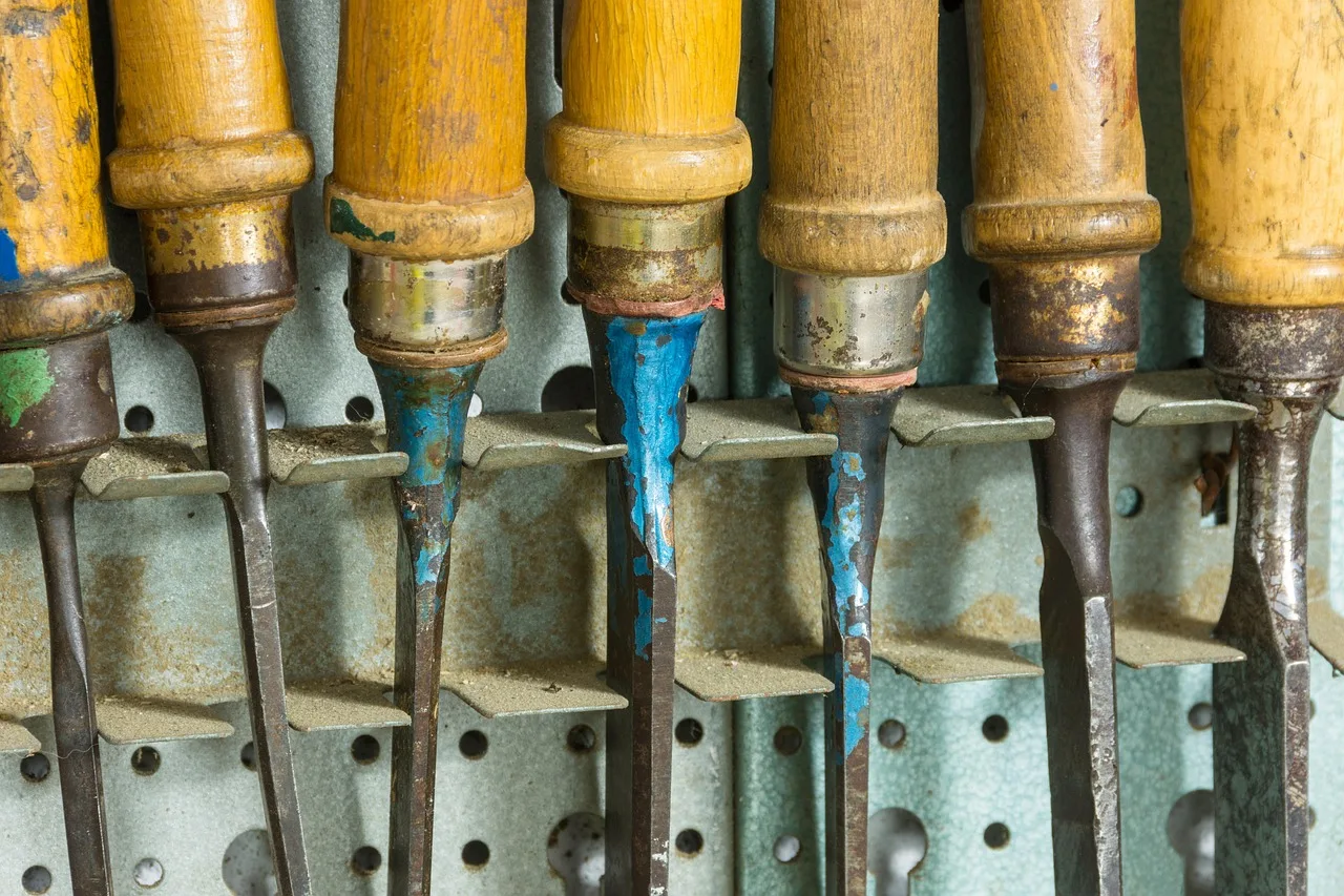 chisel, sharp, stole, tool, work, handle, chisels, handyman, equipment, repair, craft, building, hung up, chisel, chisel, chisel, chisel, chisel, chisels. Handyman referral program: making referrals feel natural