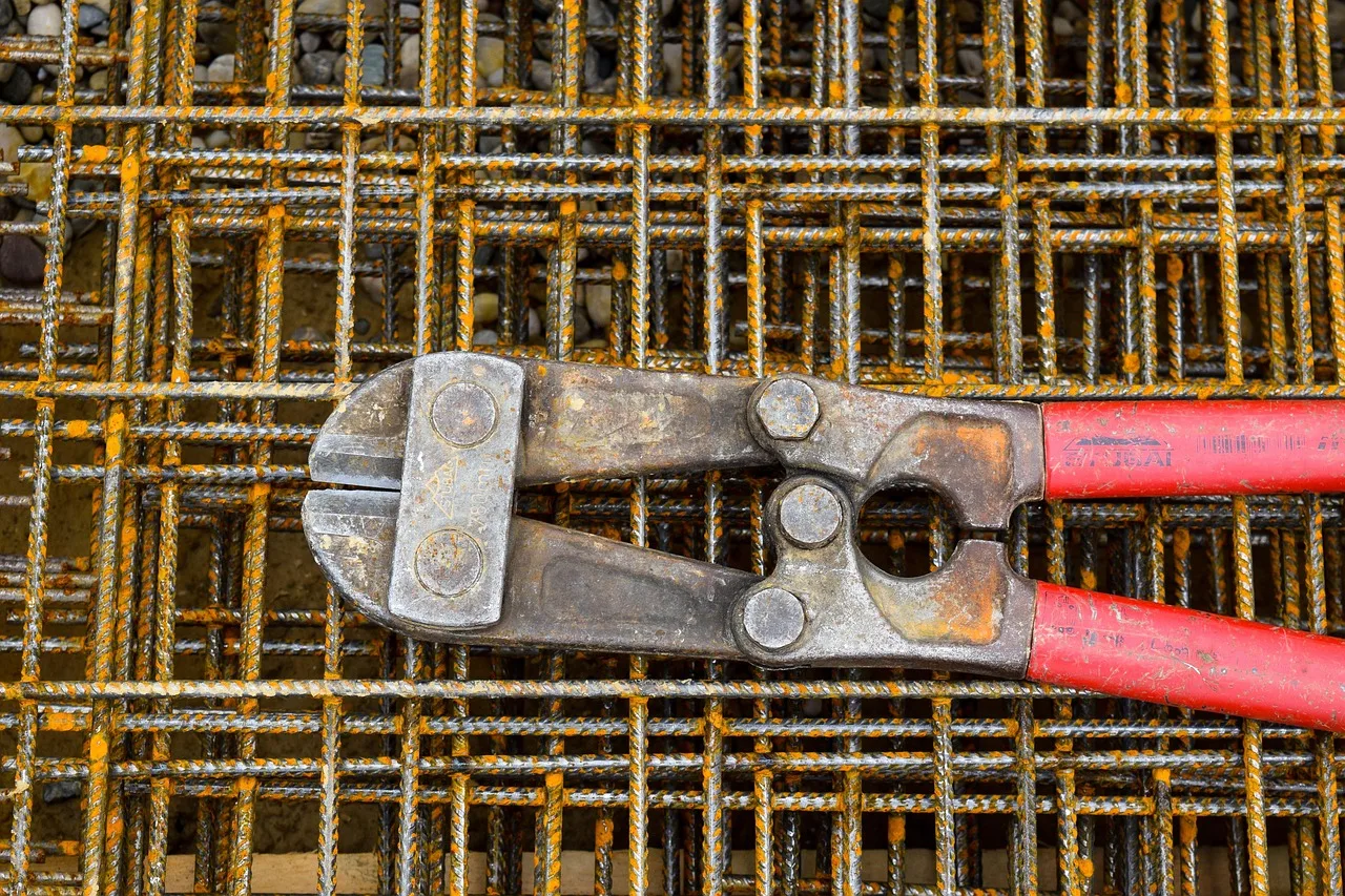 iron tongs, pliers, iron, craft, tool, metal, works, tool drawer, storage, tools, chisel, pincers, handyman, handle, screwdriver, detail shot, work, working device, workshop, tool box. Handyman license requirements: three tests before you quote
